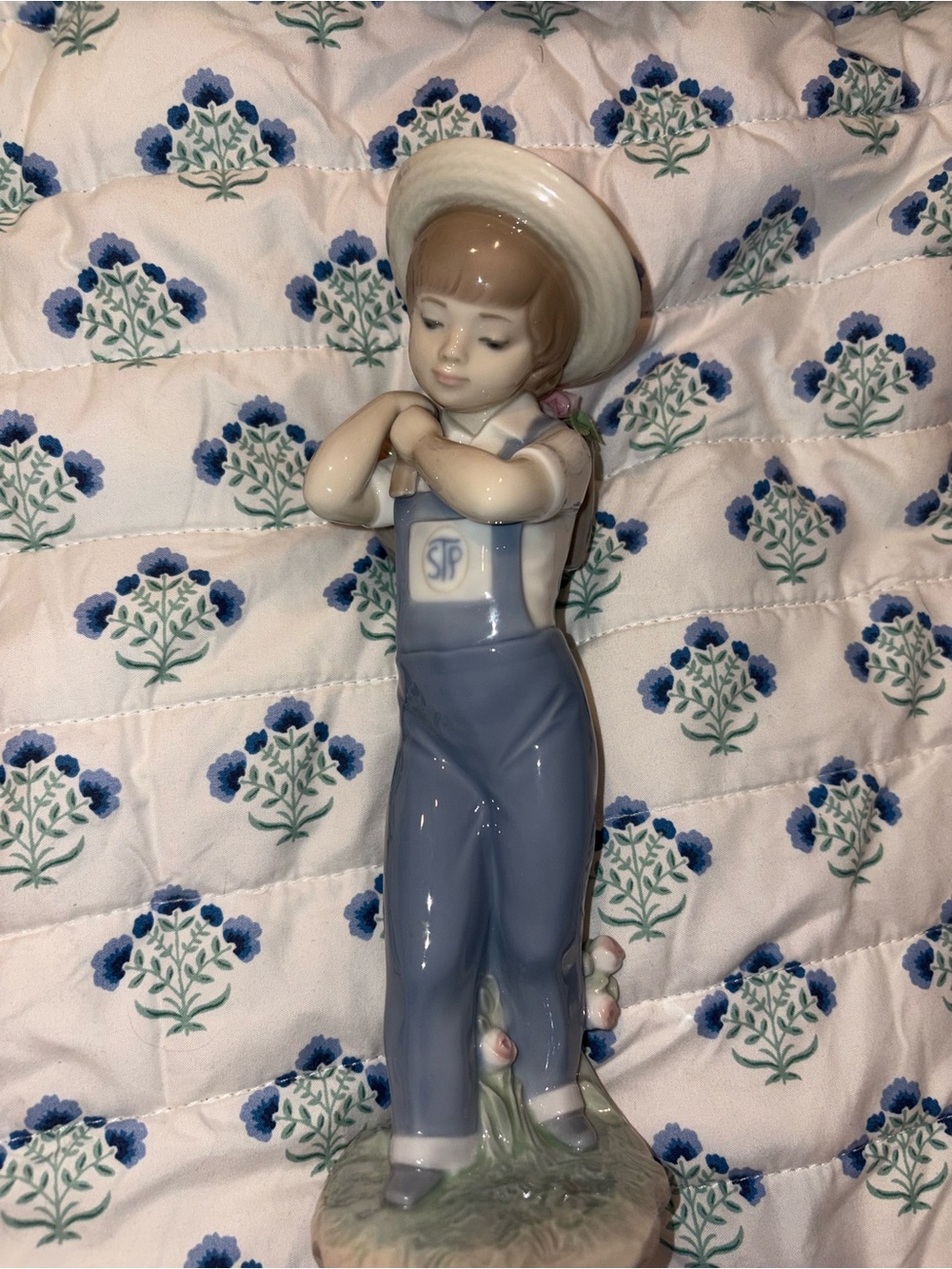Authentic Retired  lladró “Flower Harvest” #1286 Boy with Basket